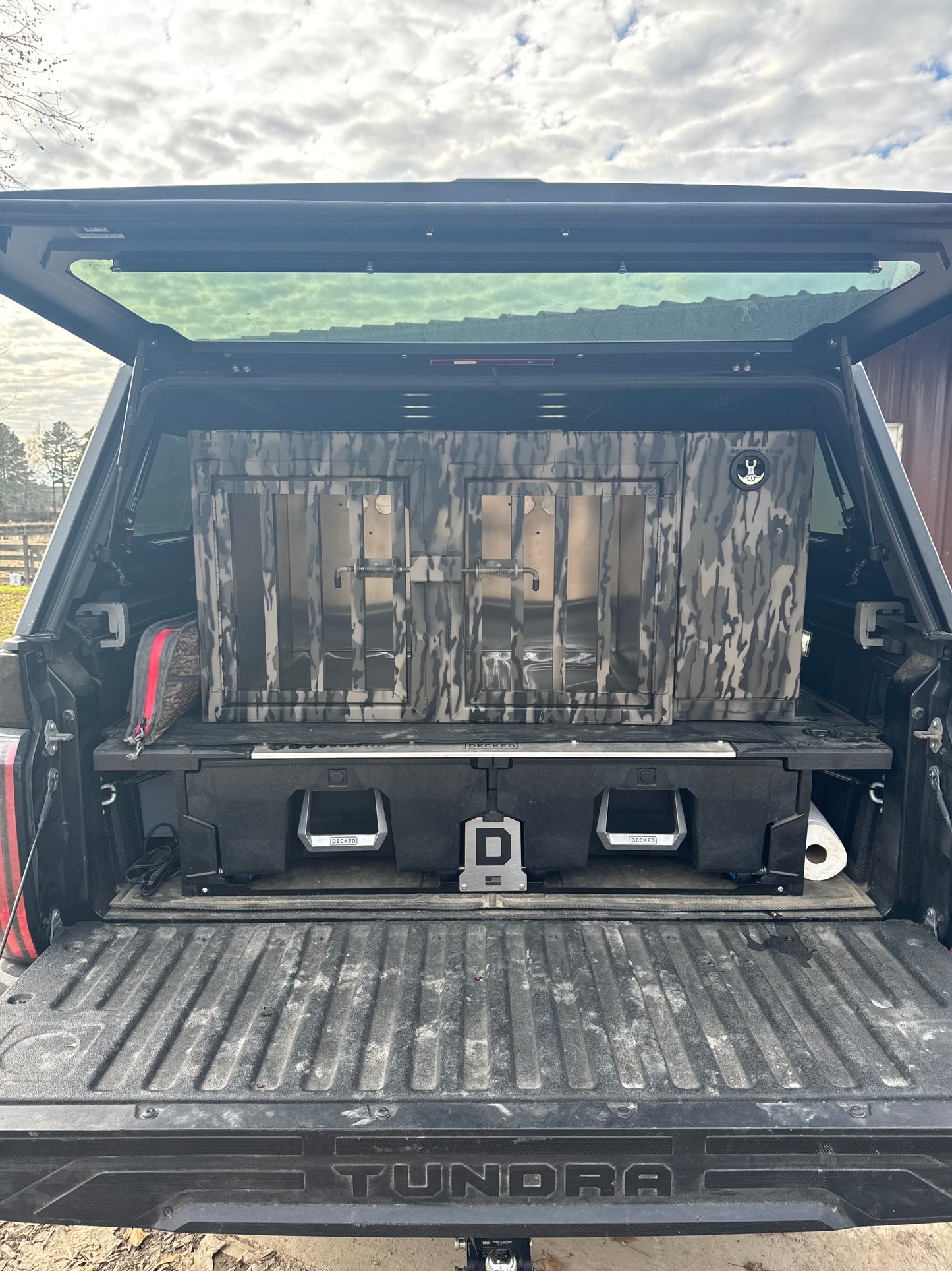 2 Dog Side Storage